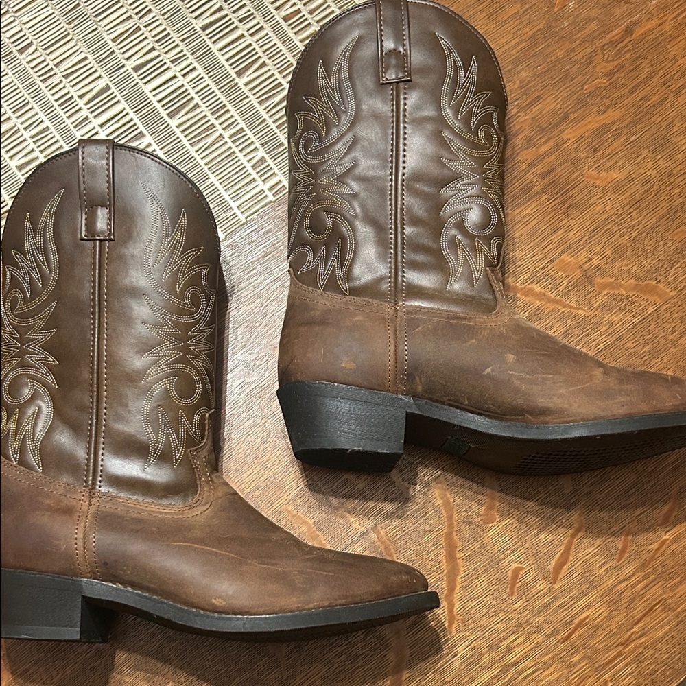 Laredo Work Cowboy Boots Leather Foot Oil and Chemical Resistant Men’s 12 EW